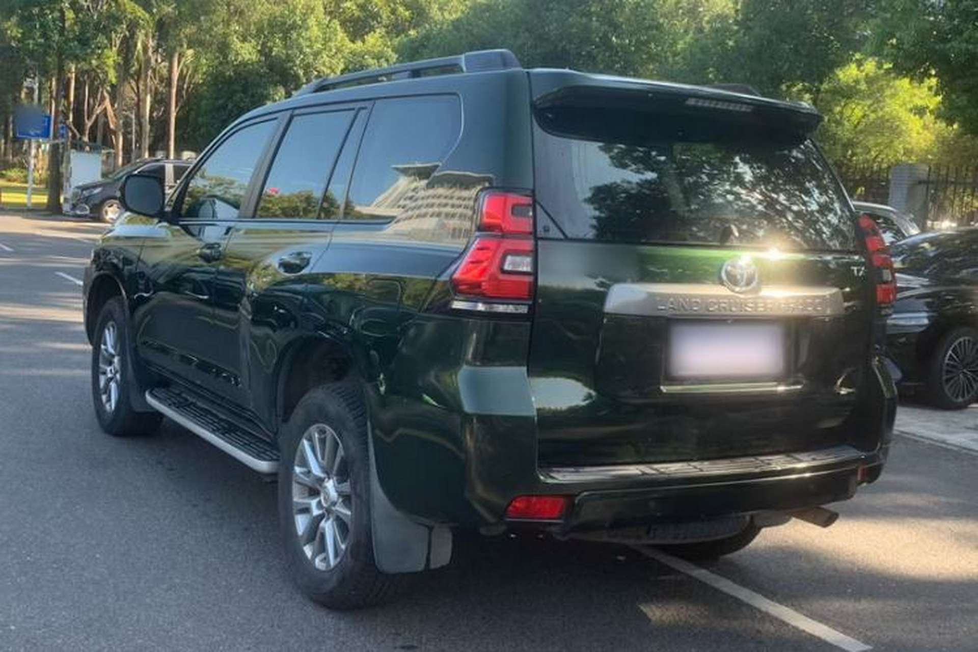 Used Toyota Prado 2018 3.5L Automatic TX-L NAVI Exterior 1