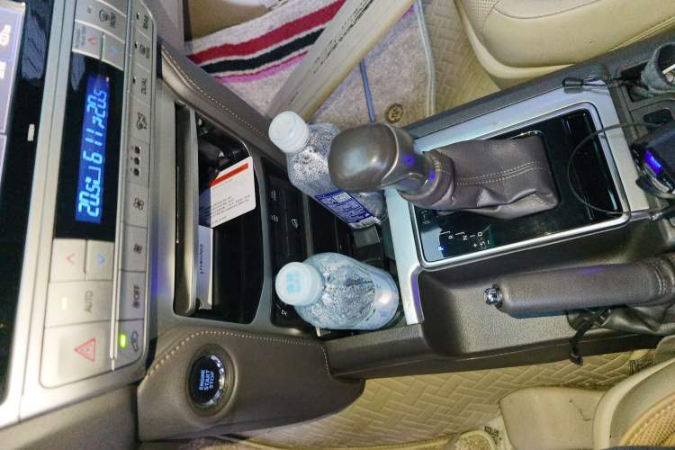 Used Toyota Prado 2018 3.5L Automatic TX-L with Rear-Mounted Spare Tire Gear Lever