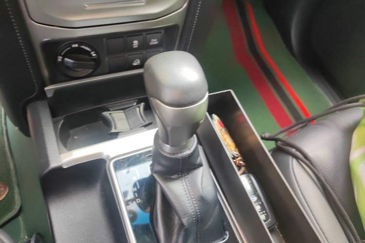 Used Toyota Prado 2018 3.5L Automatic TX-L NAVI Gear Lever