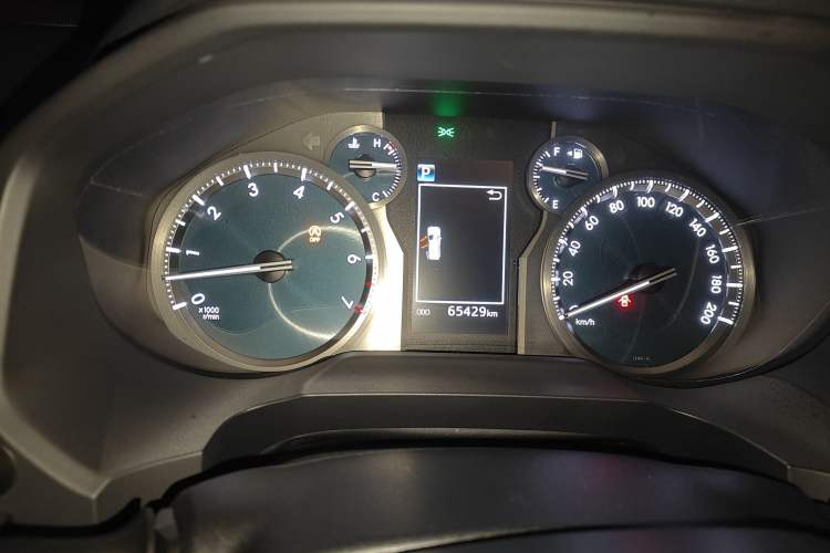 Used Toyota Prado 2018 3.5L Automatic TX-L with Rear-Mounted Spare Tire Instrument Cluster