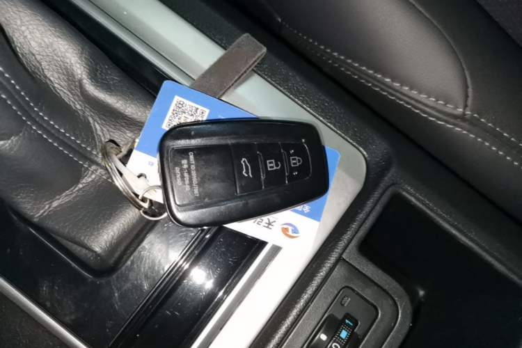 Used Toyota Prado 2018 3.5L Automatic TX-L Interior 1