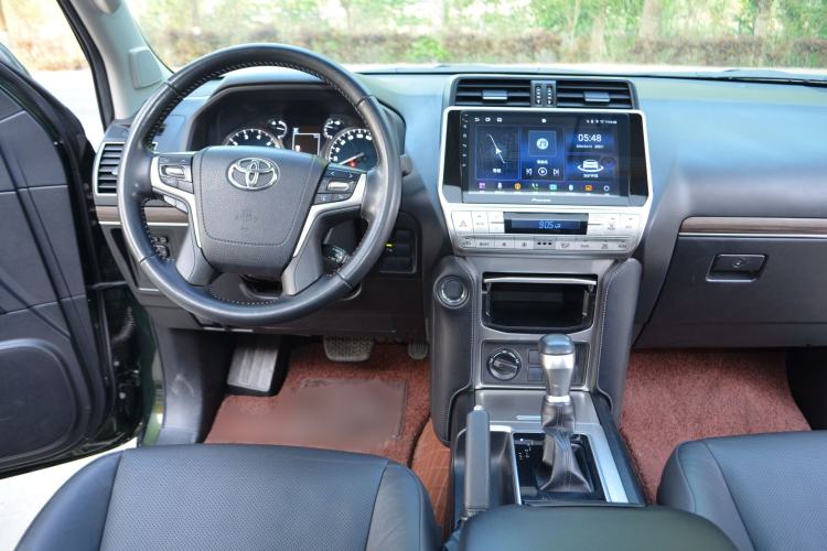 Used Toyota Prado 2018 3.5L Automatic TX-L with Rear-Mounted Spare Tire Interior 2