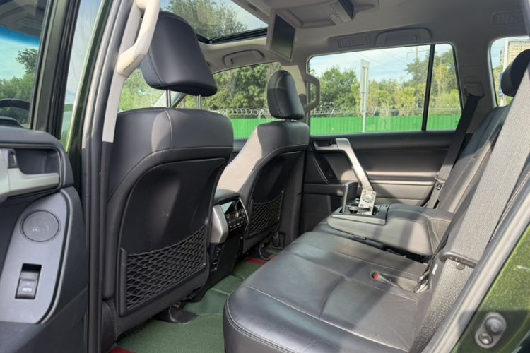 Used Toyota Prado 2018 3.5L Automatic TX-L NAVI Interior 3