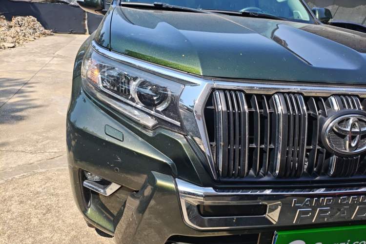 Used Toyota Prado 2018 3.5L Automatic TX-L NAVI with Rear-Mounted Spare Tire Right Front Headlight