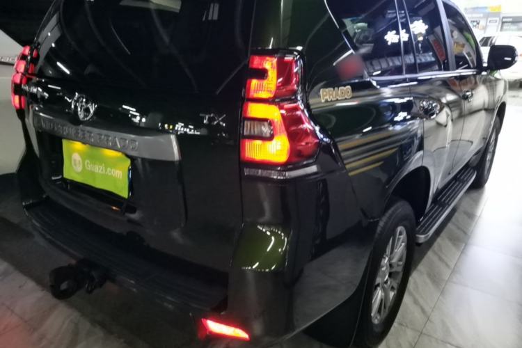 Used Toyota Prado 2018 3.5L Automatic TX-L Right Rear Taillight