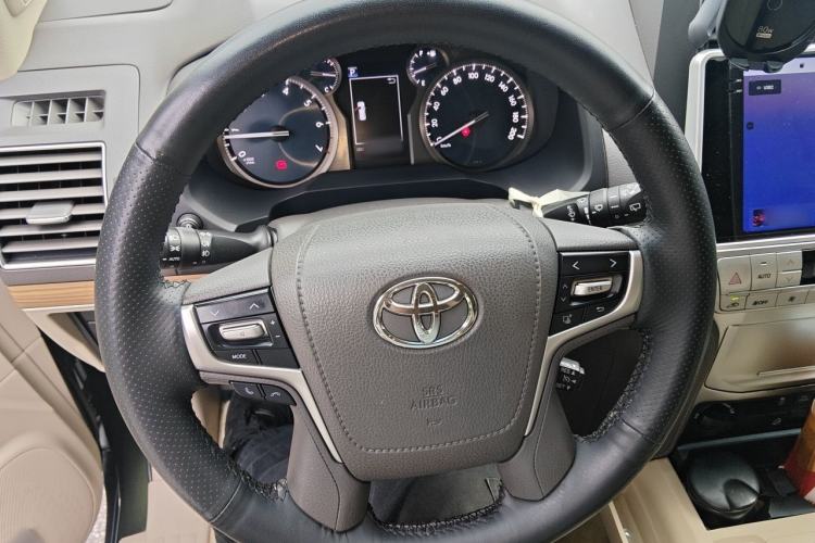 Used Toyota Prado 2018 3.5L Automatic TX-L with Rear-Mounted Spare Tire Steering Wheel