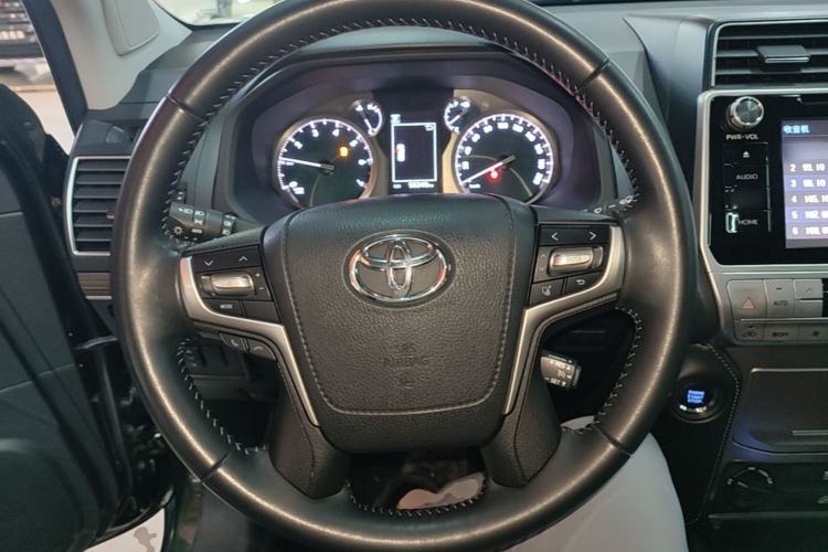 Used Toyota Prado 2018 3.5L Automatic TX-L with Rear-Mounted Spare Tire Steering Wheel