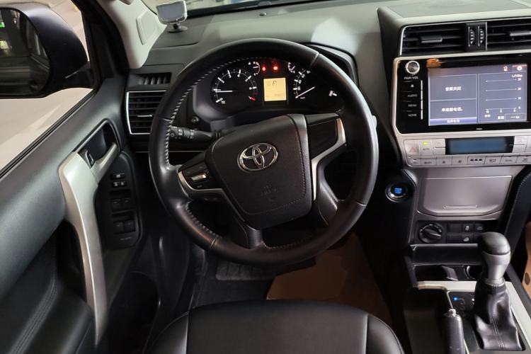 Used Toyota Prado 2018 3.5L Automatic TX Steering Wheel