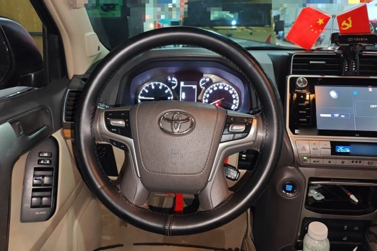 Used Toyota Prado 2018 3.5L Automatic TX-L NAVI with Rear-Mounted Spare Tire Steering Wheel