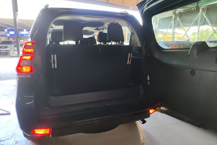 Used Toyota Prado 2018 3.5L Automatic TX-L NAVI Trunk