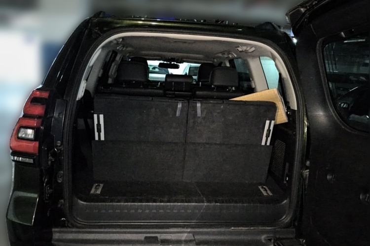 Used Toyota Prado 2018 3.5L Automatic TX-L Trunk