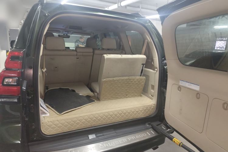 Used Toyota Prado 2018 3.5L Automatic VX NAVI with Rear-Mounted Spare Tire Trunk