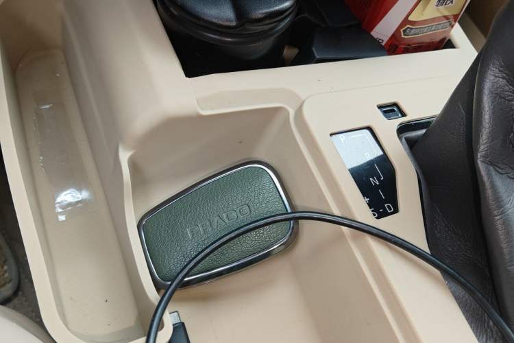 Used Toyota Prado 2018 3.5L Automatic TX-L with Rear-Mounted Spare Tire Vehicle Key