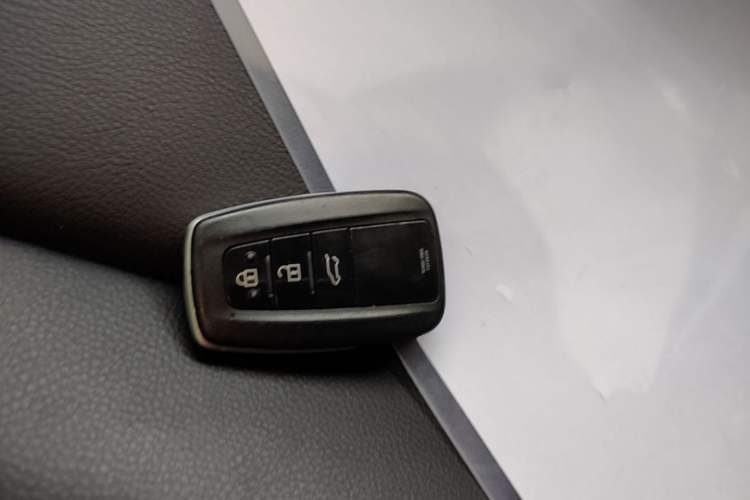 Used Toyota Prado 2018 3.5L Automatic TX Vehicle Key
