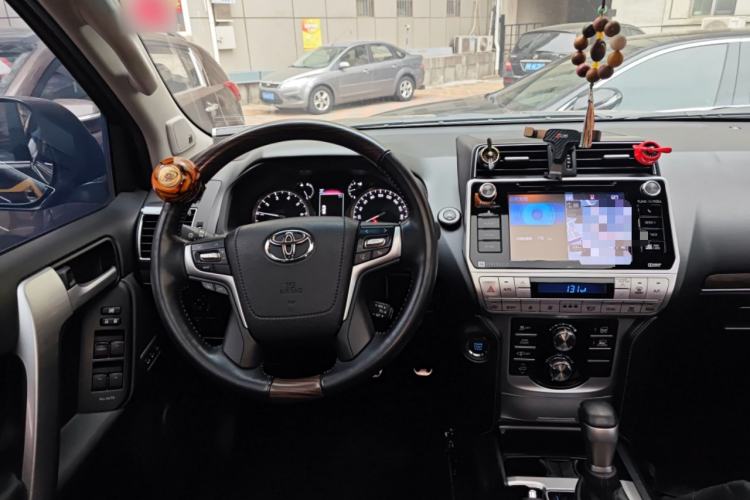 Used Toyota Prado 2018 3.5L Automatic VX NAVI with Rear-Mounted Spare Tire Steering Wheel