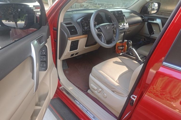 Used Toyota Prado  Driver Seat
