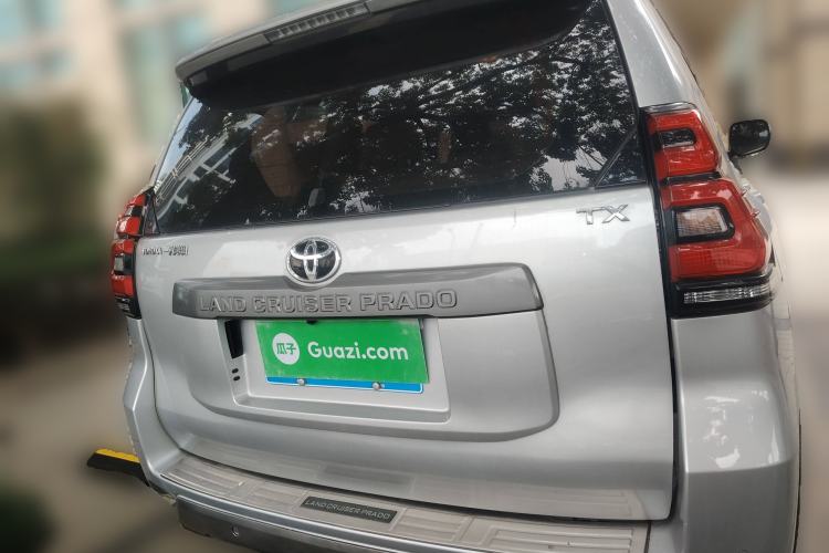Used Toyota Prado 2018 3.5L Automatic TX-L Exterior 4