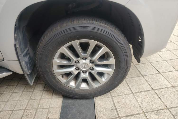 Used Toyota Prado 2018 3.5L Automatic TX-L Exterior 7
