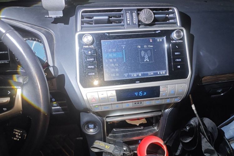 Used Toyota Prado 2018 3.5L Automatic TX-L with Rear-Mounted Spare Tire Audio And AC Panel