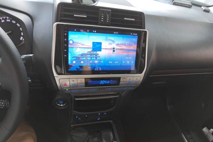 Used Toyota Prado 2018 3.5L Automatic TX-L with Rear-Mounted Spare Tire Audio And AC Panel