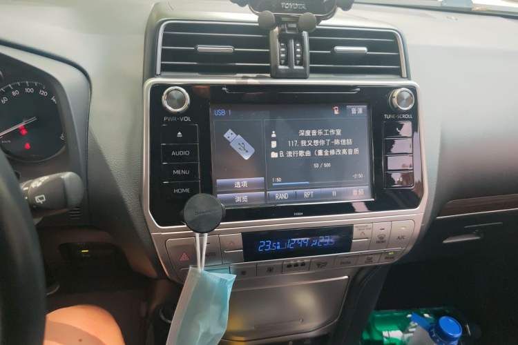 Used Toyota Prado 2018 3.5L Automatic TX Audio And AC Panel