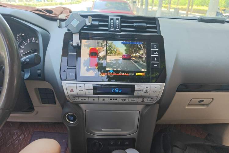 Used Toyota Prado 2018 4.0L GXR Dubai Edition – Middle East Audio And AC Panel