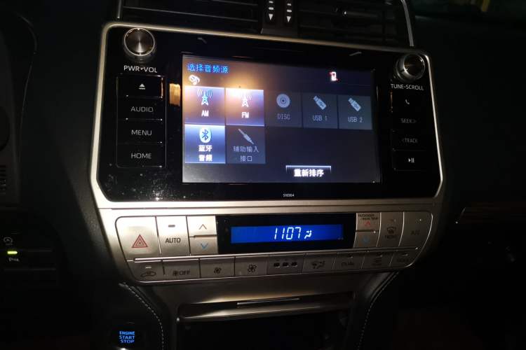 Used Toyota Prado 2018 3.5L Automatic TX-L with Rear-Mounted Spare Tire Audio And AC Panel