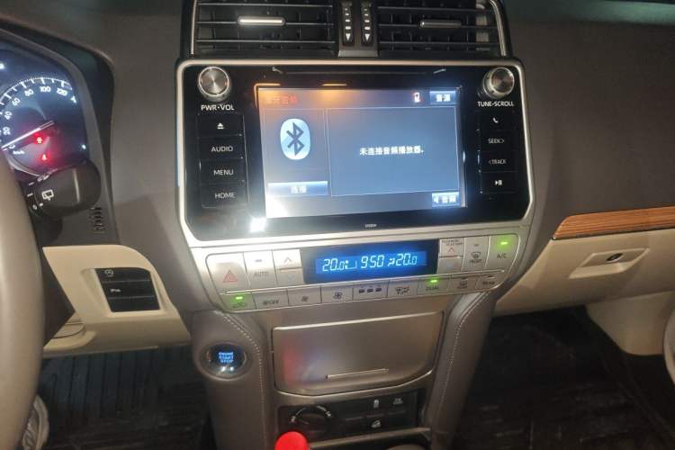 Used Toyota Prado 2018 3.5L Automatic TX-L Audio And AC Panel