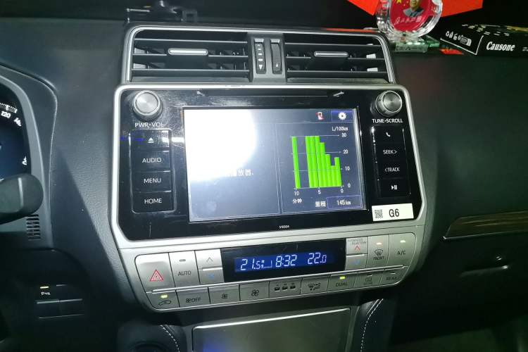 Used Toyota Prado 2018 3.5L Automatic TX-L with Rear-Mounted Spare Tire Audio And AC Panel