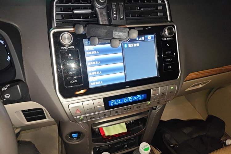 Used Toyota Prado 2018 3.5L Automatic TX Audio And AC Panel