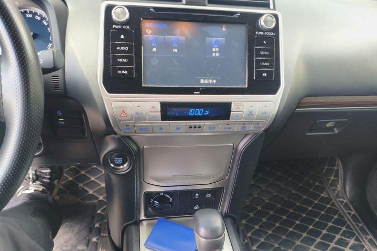 Used Toyota Prado 2018 3.5L Automatic TX-L with Rear-Mounted Spare Tire Audio And AC Panel