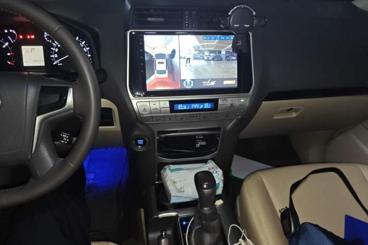 Used Toyota Prado  Audio And AC Panel