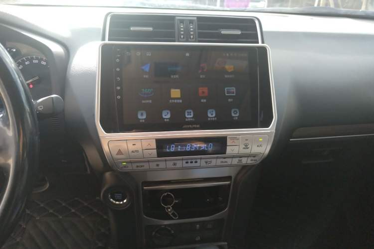 Used Toyota Prado 2018 3.5L Automatic TX-L Audio And AC Panel