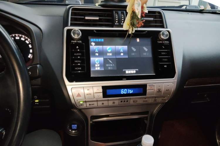 Used Toyota Prado 2018 3.5L Automatic TX-L with Rear-Mounted Spare Tire Audio And AC Panel