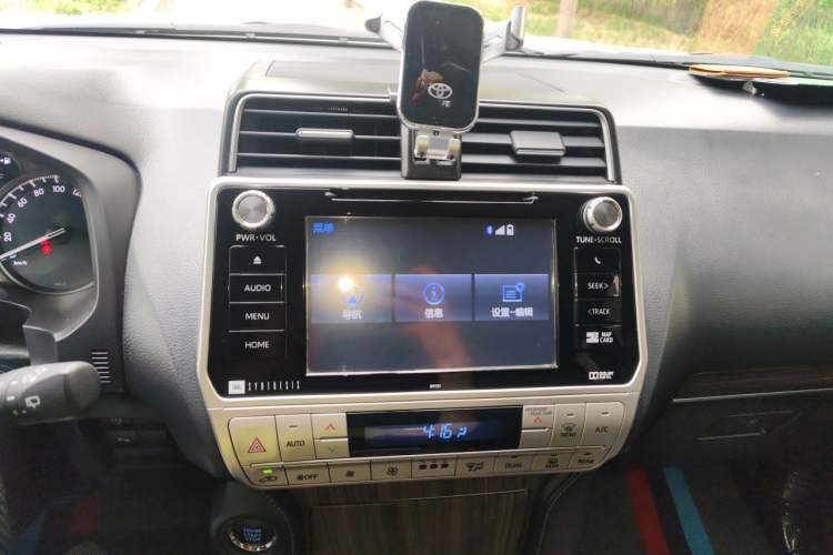 Used Toyota Prado 2018 3.5L Automatic TX-L NAVI with Rear-Mounted Spare Tire Audio And AC Panel