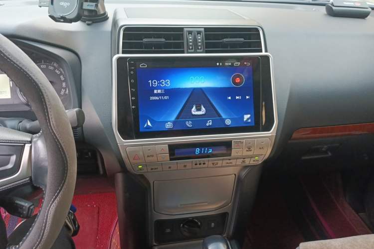 Used Toyota Prado  Audio And AC Panel