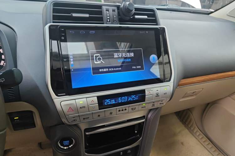 Used Toyota Prado 2018 3.5L Automatic TX-L with Rear-Mounted Spare Tire Audio And AC Panel
