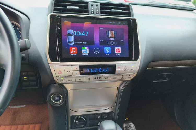 Used Toyota Prado 2018 3.5L Automatic TX-L Audio And AC Panel