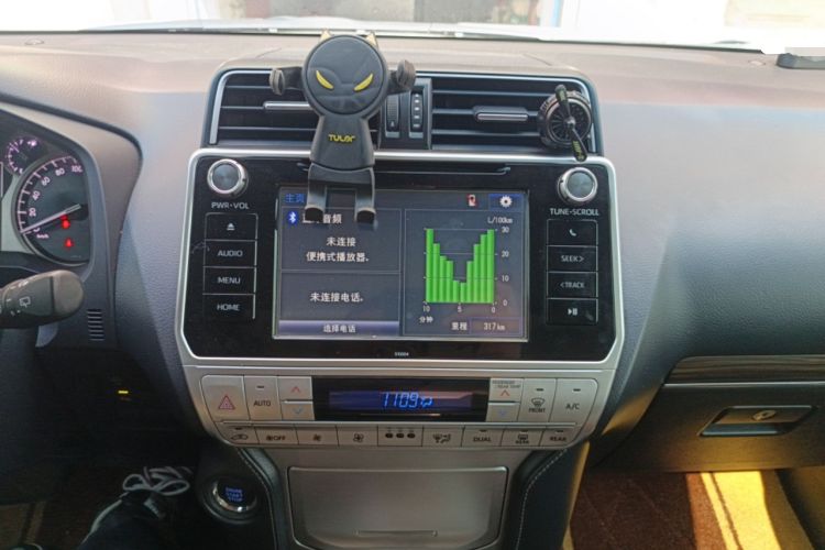 Used Toyota Prado 2018 3.5L Automatic TX-L Audio And AC Panel