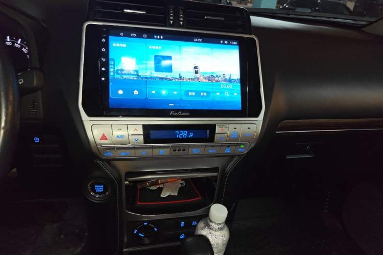 Used Toyota Prado 2018 3.5L Automatic TX-L Audio And AC Panel