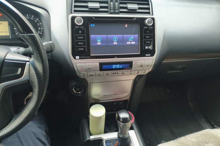 Used Toyota Prado 2018 3.5L Automatic TX Audio And AC Panel