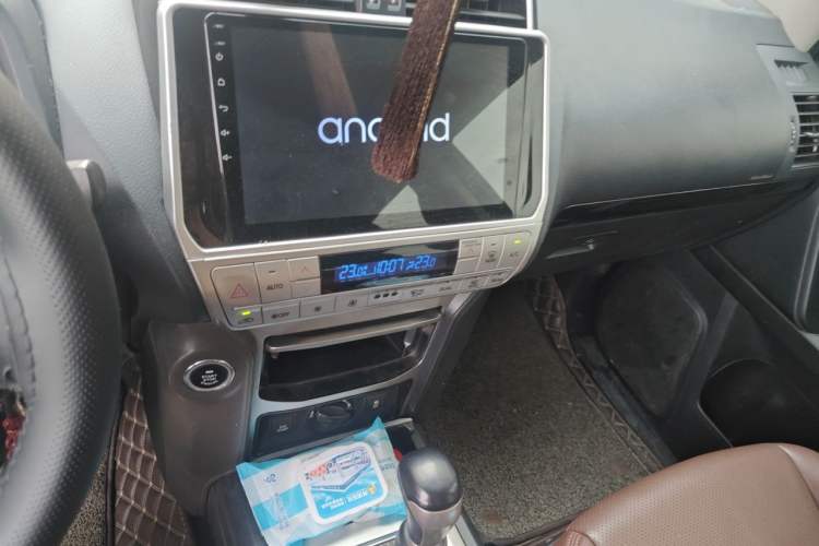 Used Toyota Prado  Audio And AC Panel