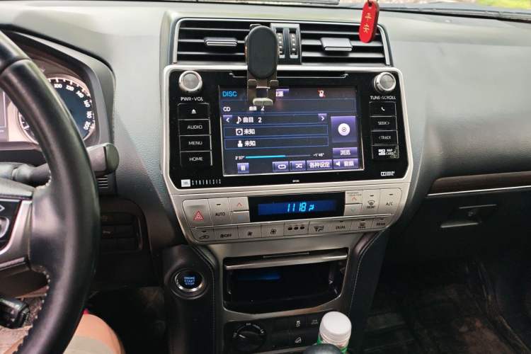 Used Toyota Prado 2018 3.5L Automatic TX-L NAVI Audio And AC Panel