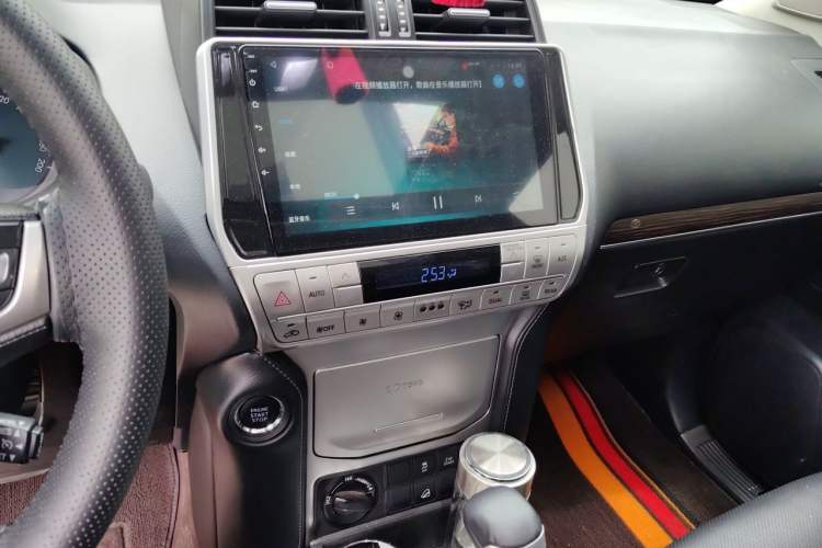 Used Toyota Prado 2018 3.5L Automatic TX-L Audio And AC Panel