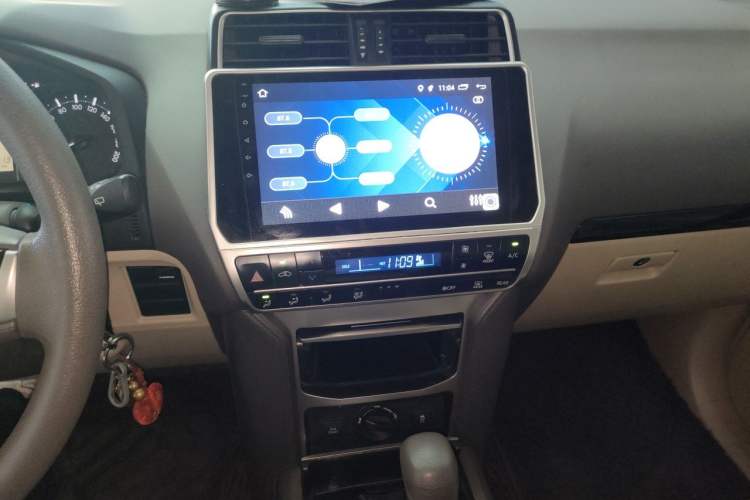 Used Toyota Prado  Audio And AC Panel