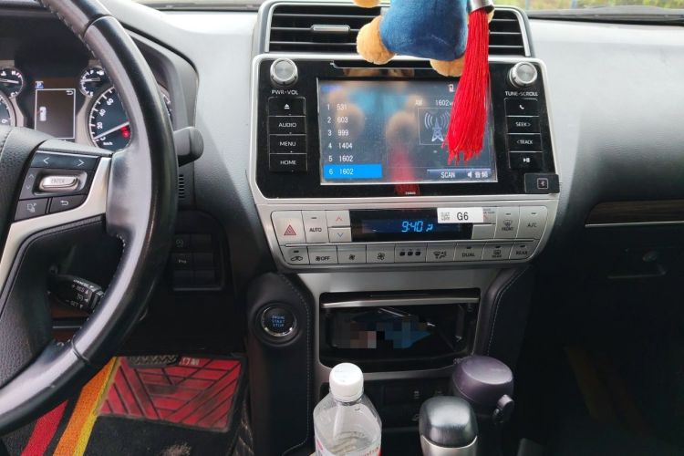 Used Toyota Prado 2018 3.5L Automatic TX-L with Rear-Mounted Spare Tire Audio And AC Panel