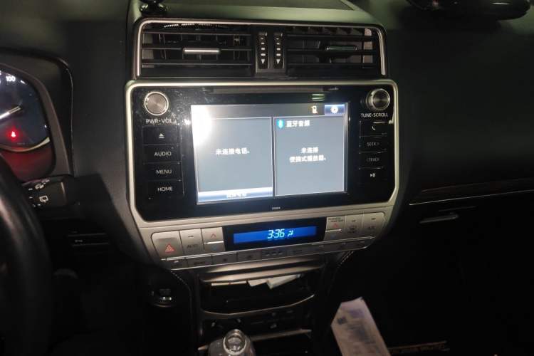 Used Toyota Prado 2018 3.5L Automatic TX-L with Rear-Mounted Spare Tire Audio And AC Panel