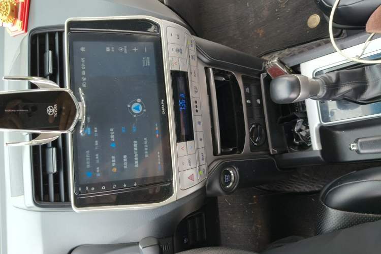 Used Toyota Prado 2018 3.5L Automatic TX Audio And AC Panel