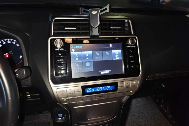 Used Toyota Prado 2018 3.5L Automatic TX-L with Rear-Mounted Spare Tire Audio And AC Panel