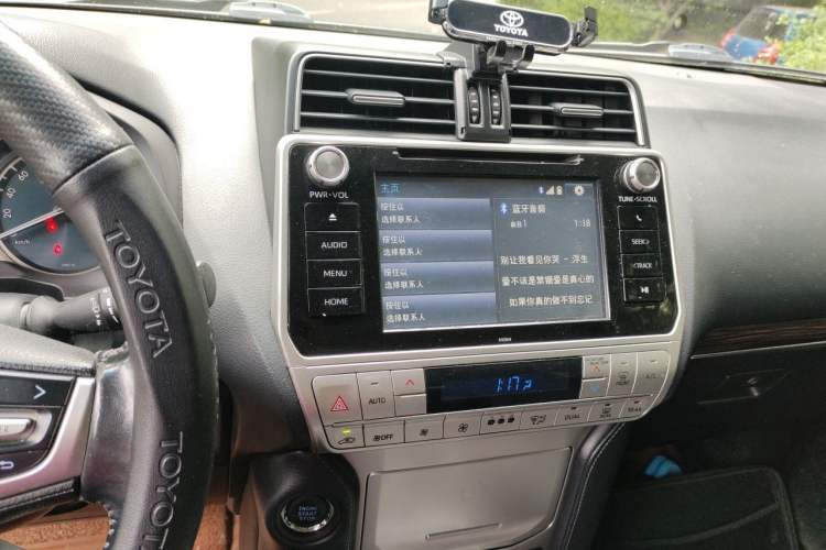 Used Toyota Prado 2018 3.5L Automatic TX-L with Rear-Mounted Spare Tire Audio And AC Panel